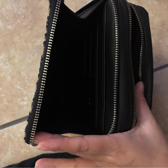 Dior Monogram Pouch with Dust Bag - Picture 4 of 7